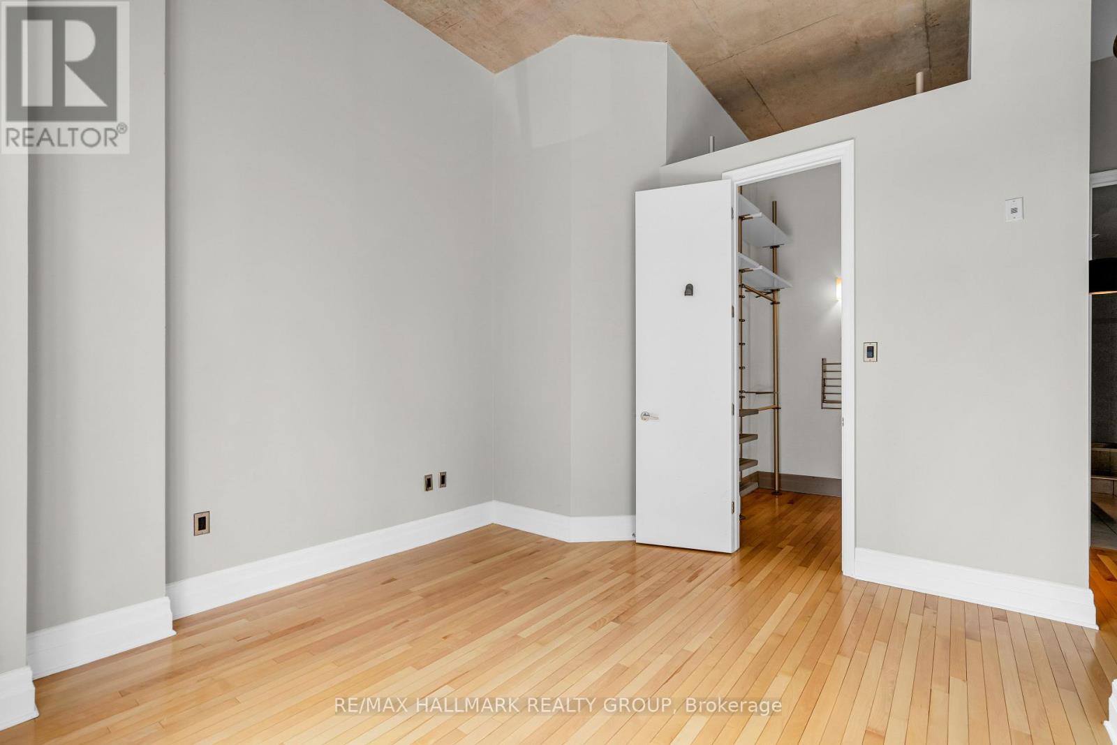 206 - 420 Berkley Avenue, Ottawa, Ontario  K2A 4H5 - Photo 35 - X12416349