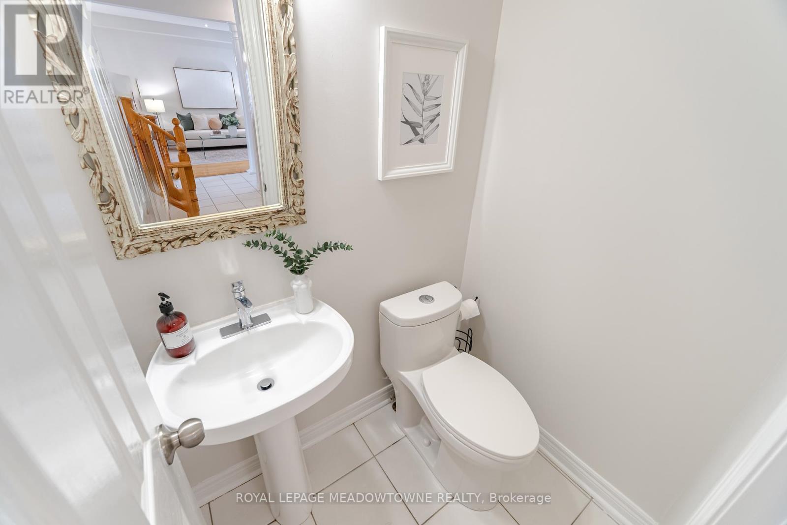 6520 Western Skies Way, Mississauga, Ontario  L5W 1G4 - Photo 24 - W12416239