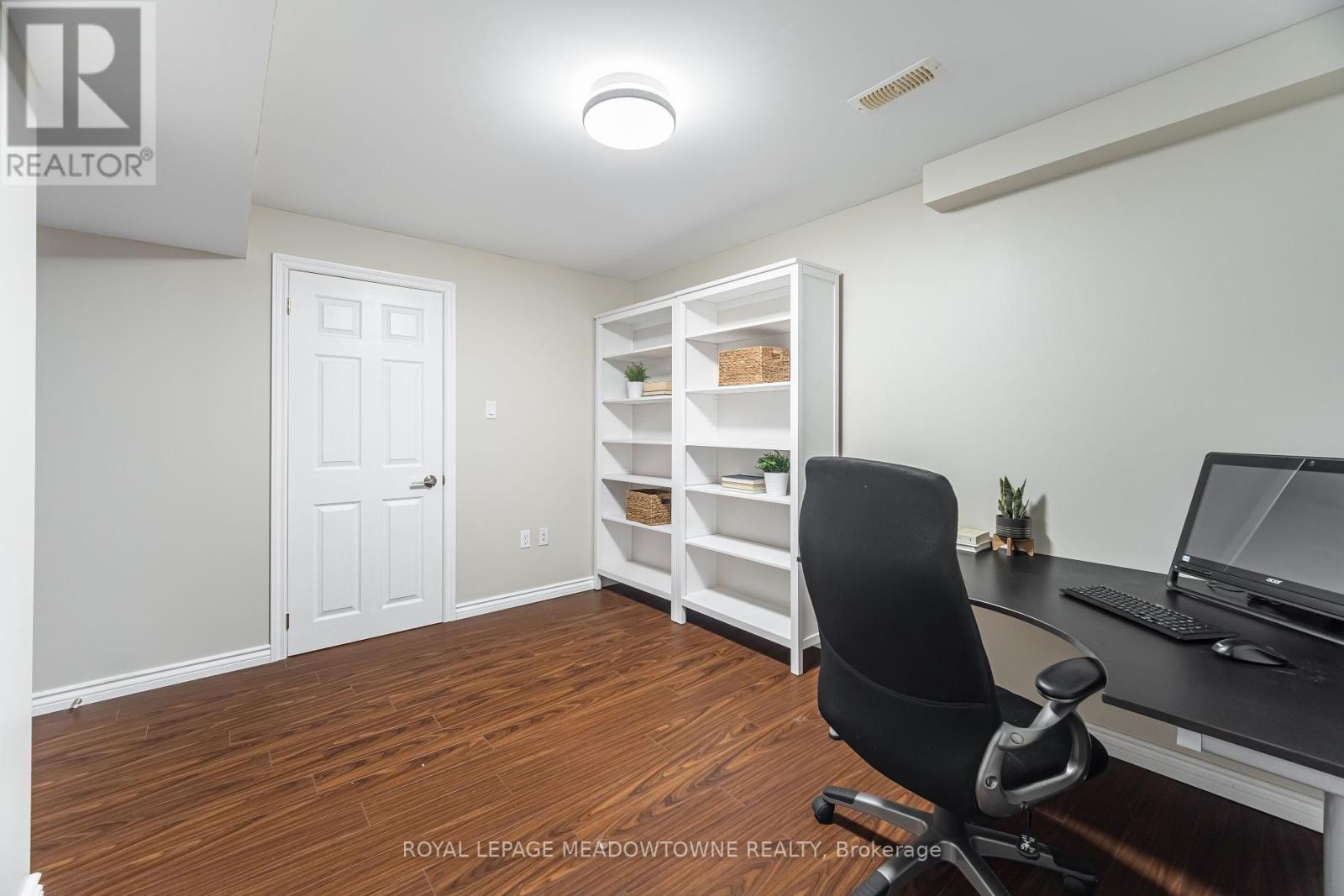 6520 Western Skies Way, Mississauga, Ontario  L5W 1G4 - Photo 42 - W12416239