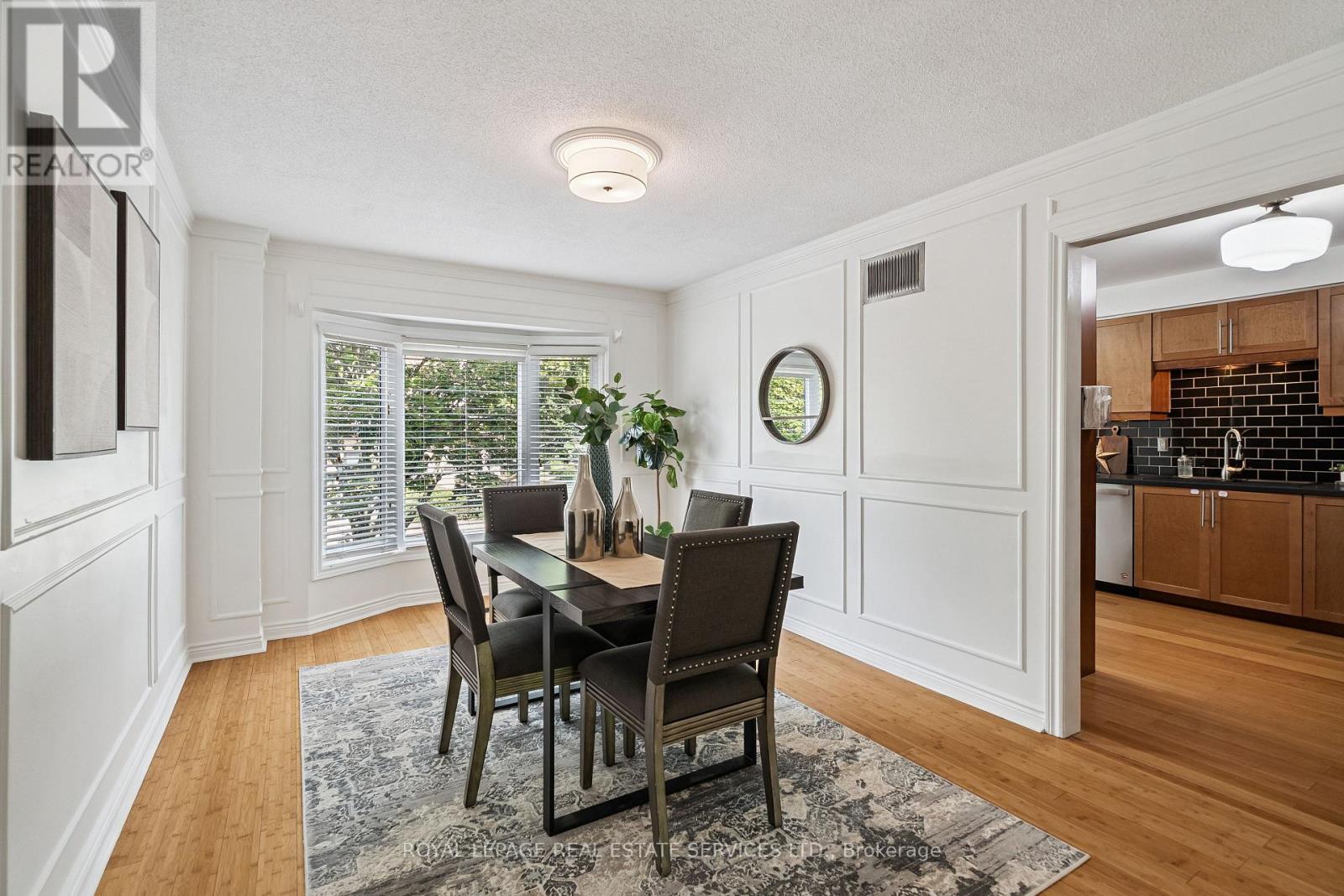 5 - 1100 Queens Avenue, Oakville, Ontario  L6H 2B5 - Photo 10 - W12416243