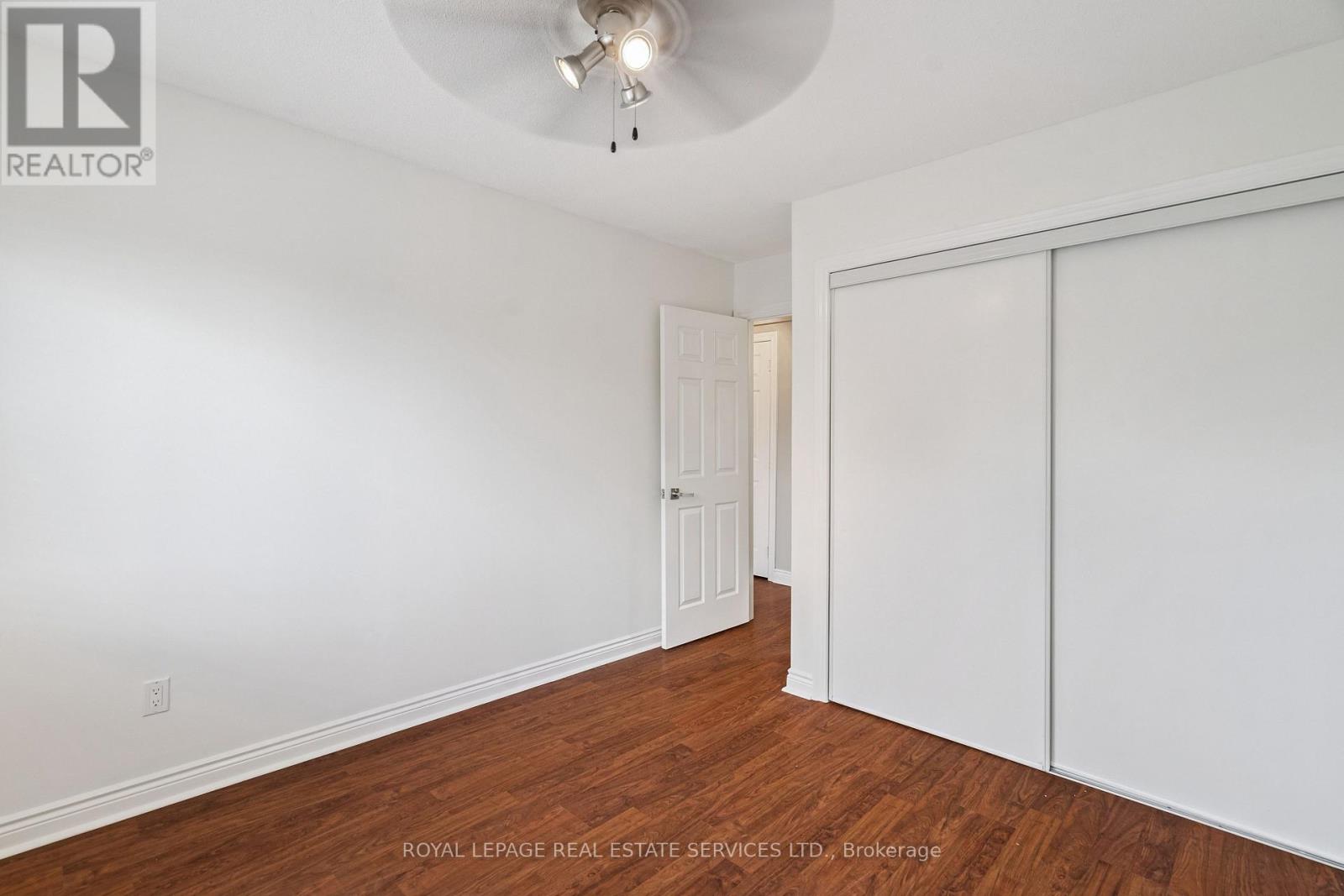 5 - 1100 Queens Avenue, Oakville, Ontario  L6H 2B5 - Photo 23 - W12416243