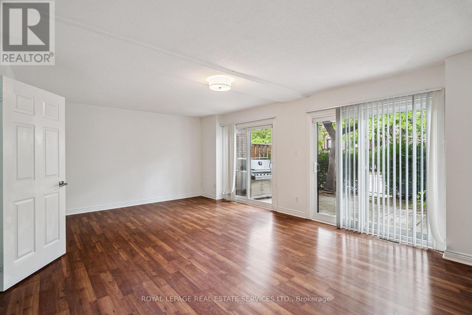 5 - 1100 Queens Avenue, Oakville, Ontario  L6H 2B5 - Photo 28 - W12416243