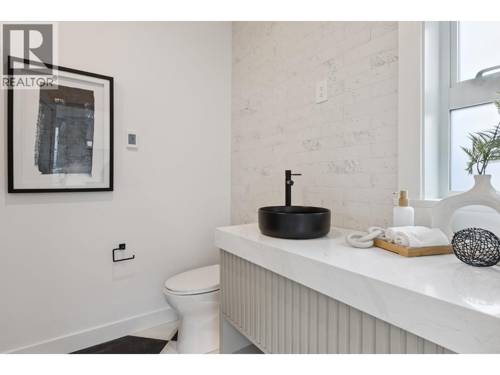 2528 Mcgill Street, Vancouver, British Columbia  V5K 1H1 - Photo 12 - R3050178