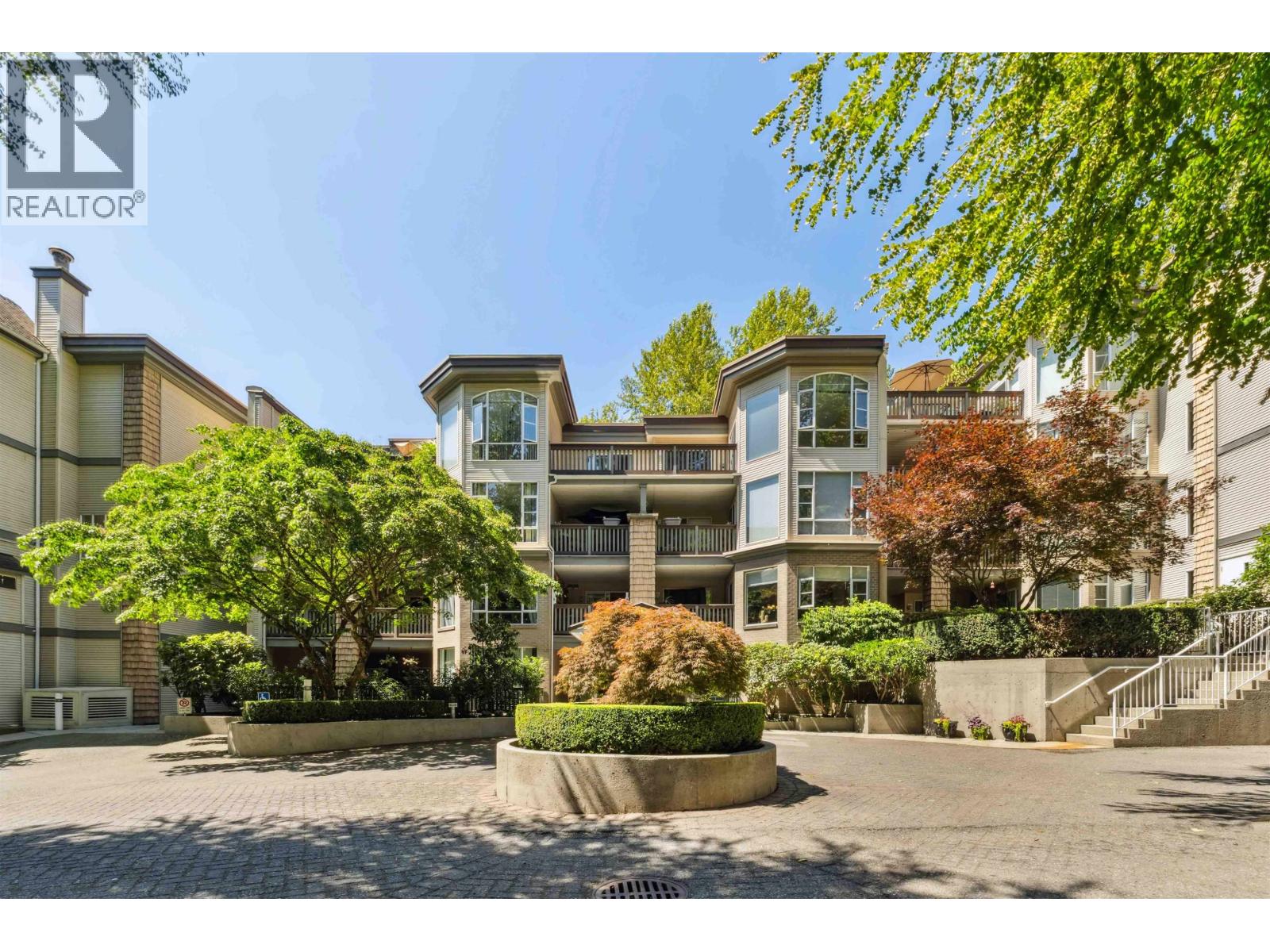 206 22233 River Road, Maple Ridge, British Columbia  V2X 3N7 - Photo 2 - R3050180