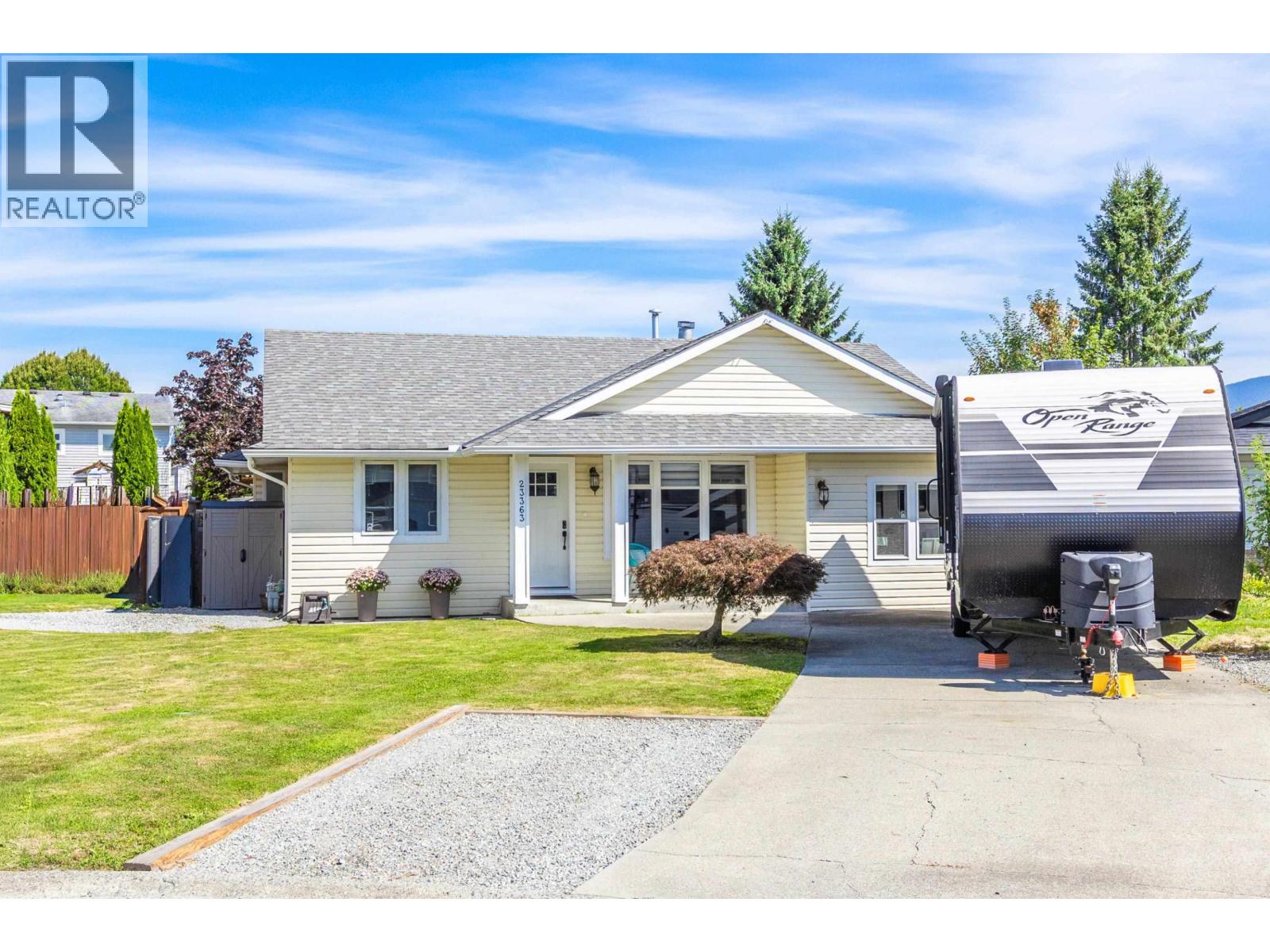 23363 117b Avenue, Maple Ridge, British Columbia  V2X 0B9 - Photo 2 - R3050182