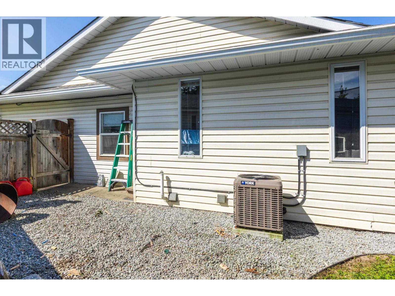 23363 117b Avenue, Maple Ridge, British Columbia  V2X 0B9 - Photo 34 - R3050182