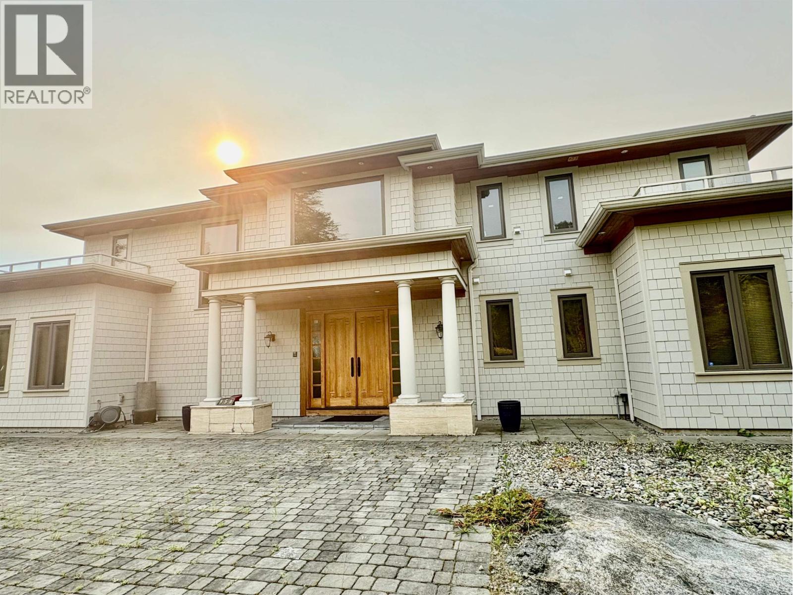 950 GREENWOOD ROAD, West Vancouver, British Columbia