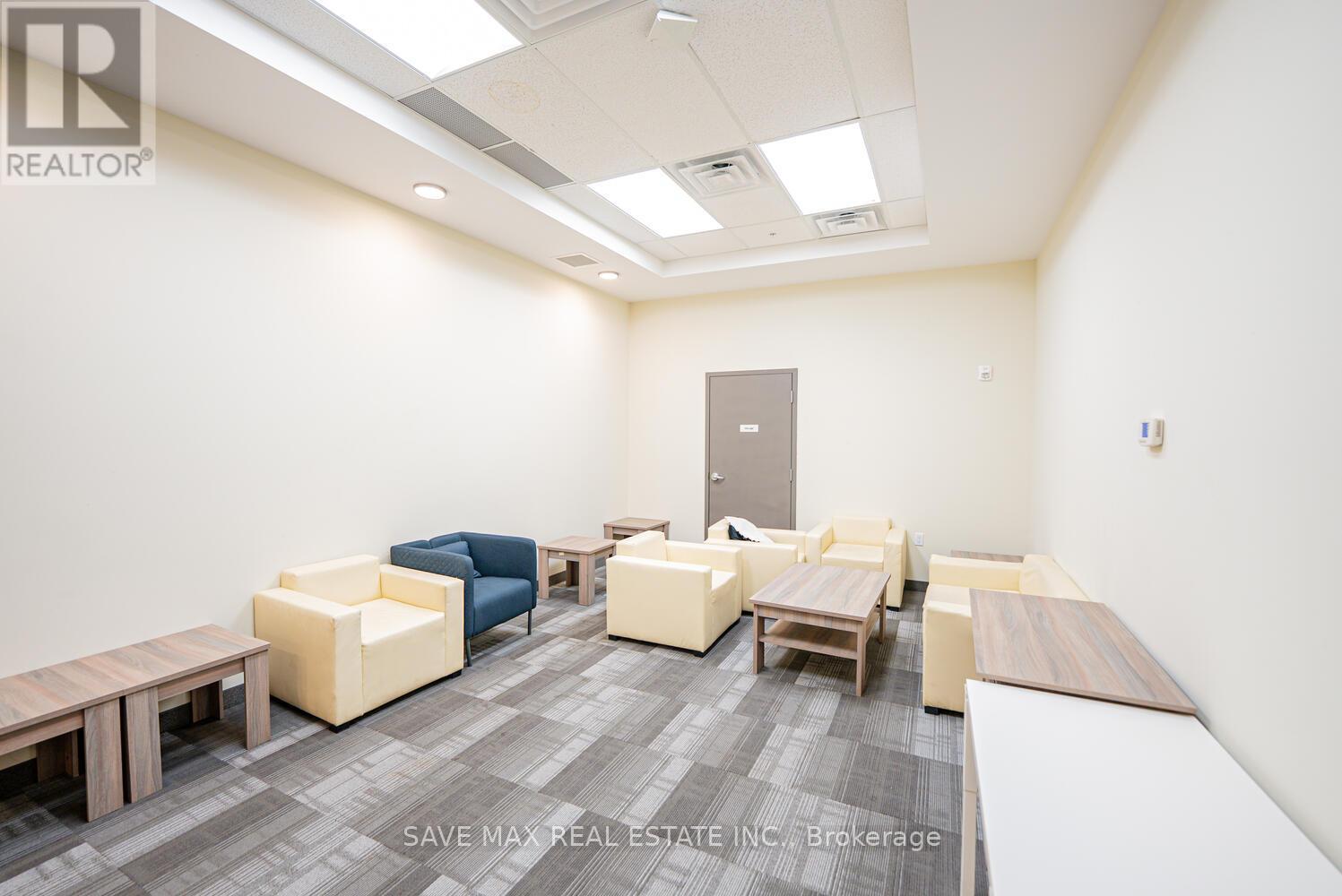 405 - 257 Hemlock Street, Waterloo, Ontario  N2L 0K2 - Photo 42 - X12416252