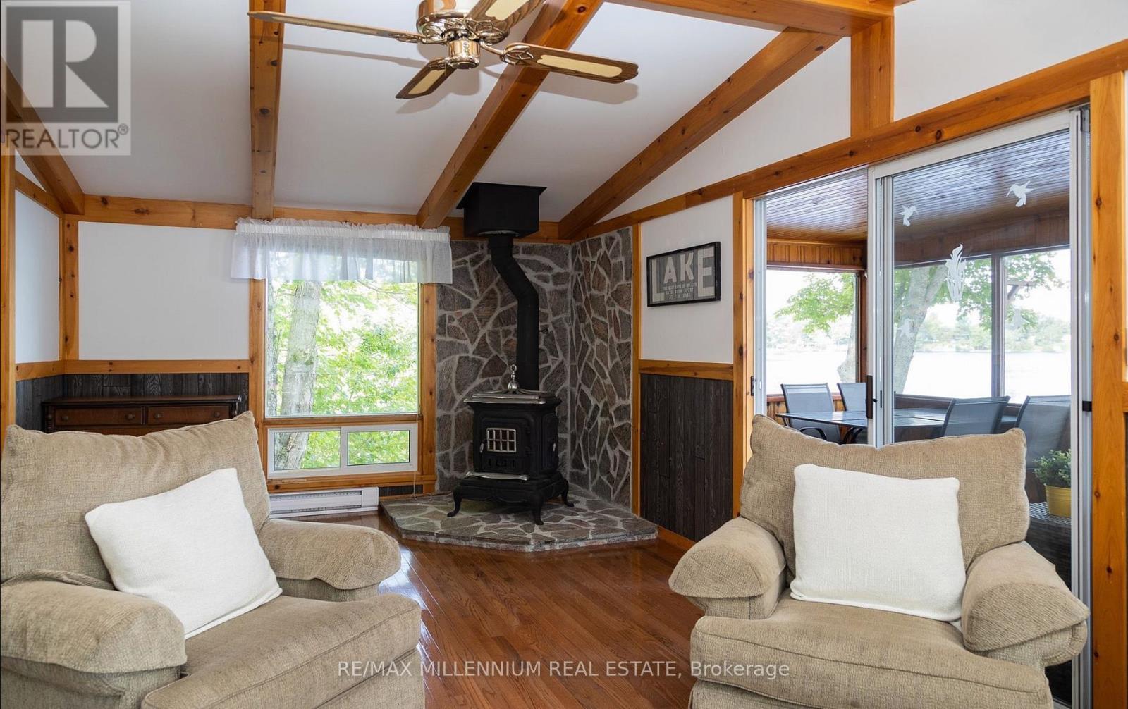 124 - 695 High Way, Mckellar, Ontario  P0G 1C0 - Photo 14 - X12416262