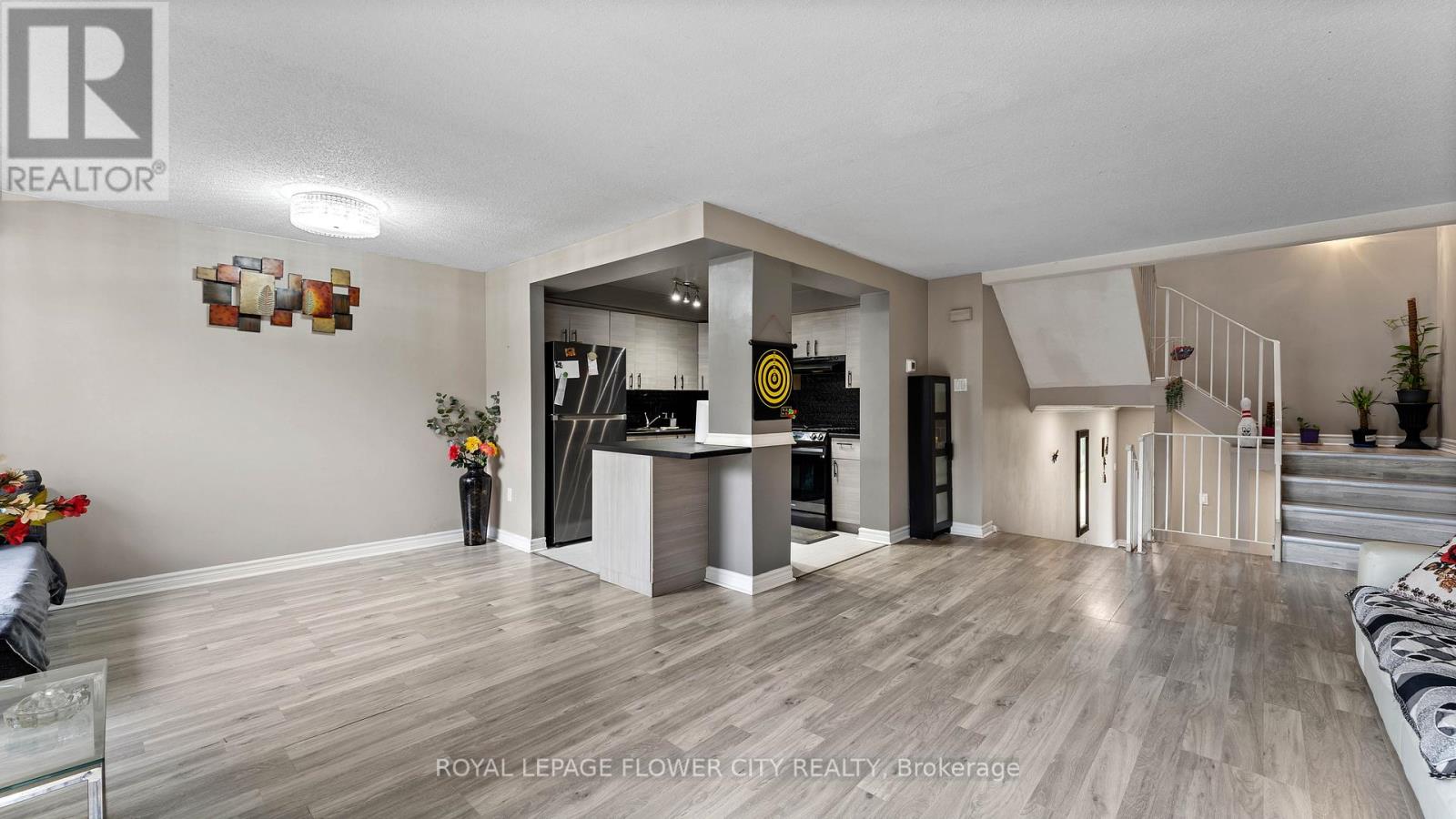 16 - 365 Pioneer Drive, Kitchener, Ontario  N2P 2A6 - Photo 10 - X12416300