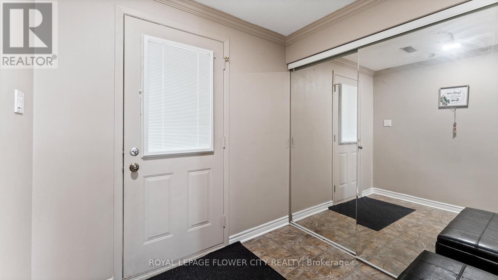 16 - 365 Pioneer Drive, Kitchener, Ontario  N2P 2A6 - Photo 7 - X12416300