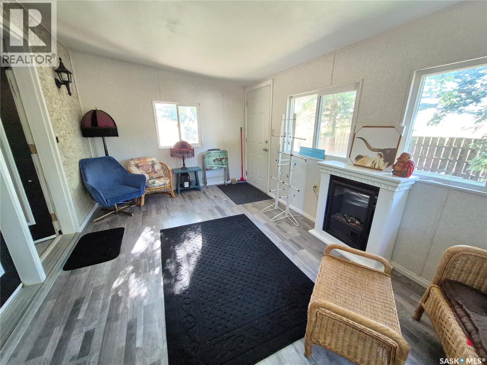 502 Hunt Street, Radville, Saskatchewan  S0C 2G0 - Photo 22 - SK016671