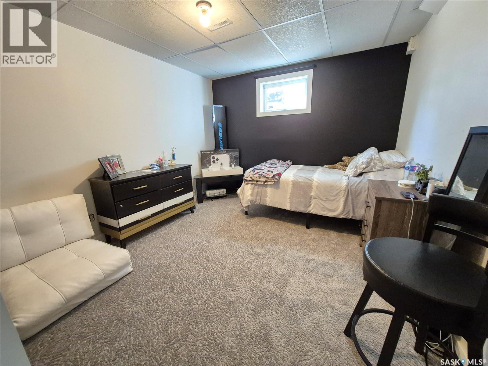 502 Hunt Street, Radville, Saskatchewan  S0C 2G0 - Photo 36 - SK016671