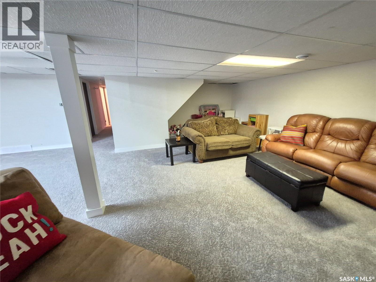 502 Hunt Street, Radville, Saskatchewan  S0C 2G0 - Photo 34 - SK016671
