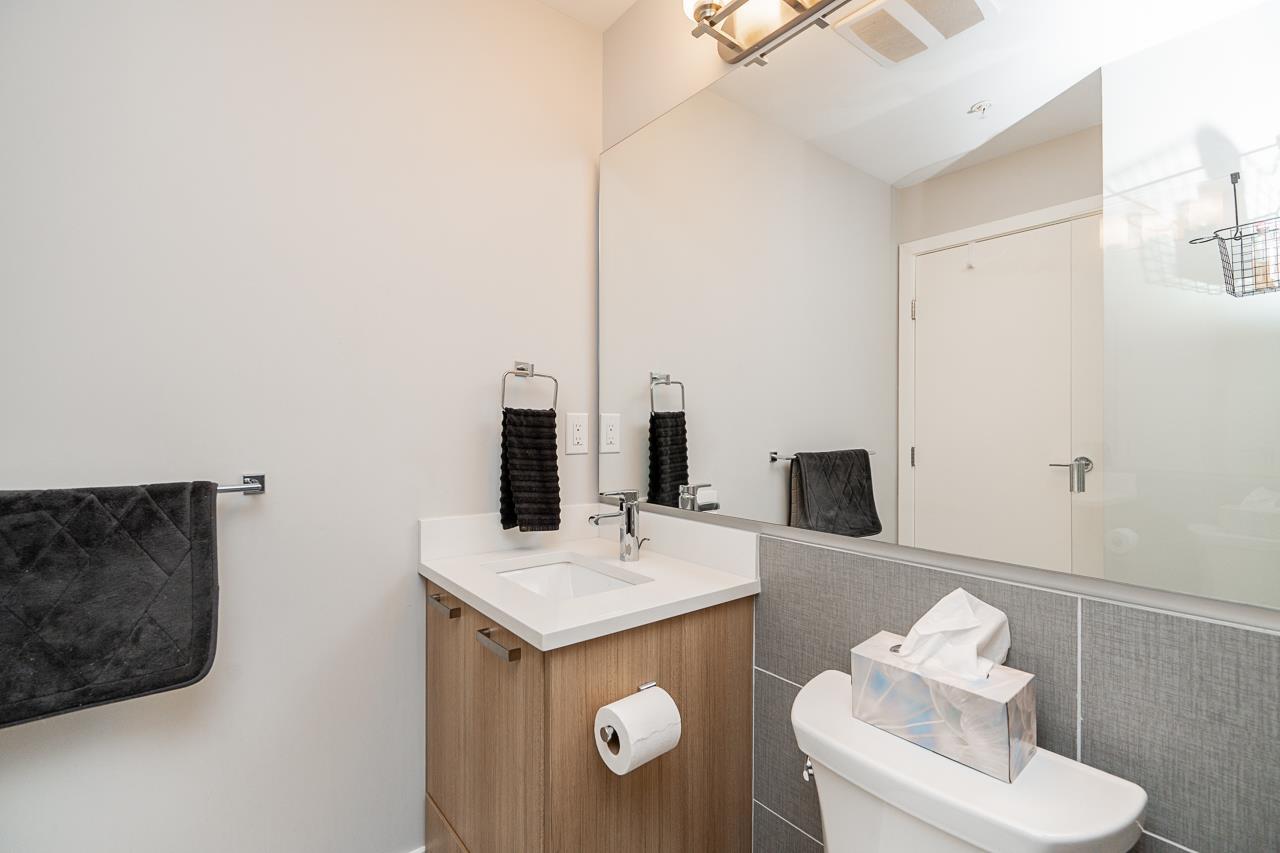 203 10477 154 Street, Surrey, British Columbia  V3R 0C6 - Photo 15 - R3049757