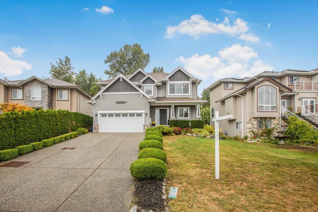 33591 12 Avenue, Mission, British Columbia  V2V 7B4 - Photo 2 - R3049886