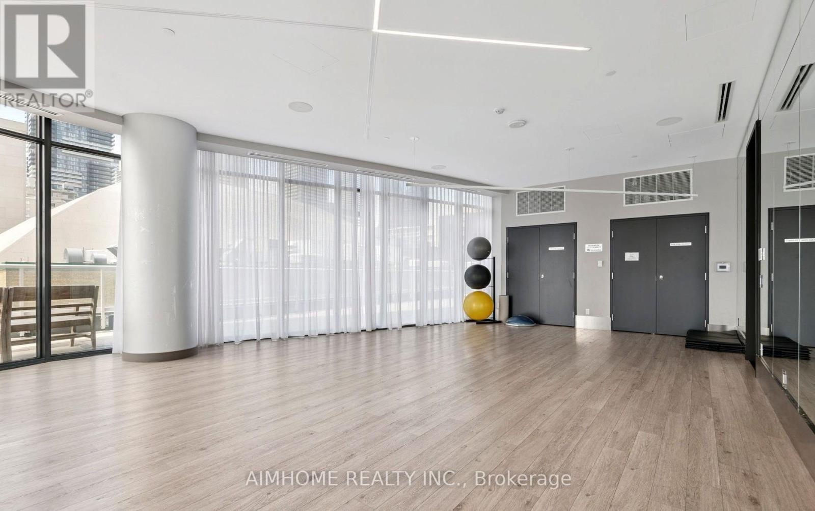 Unknown Address, ,     - Photo 16 - C12416356