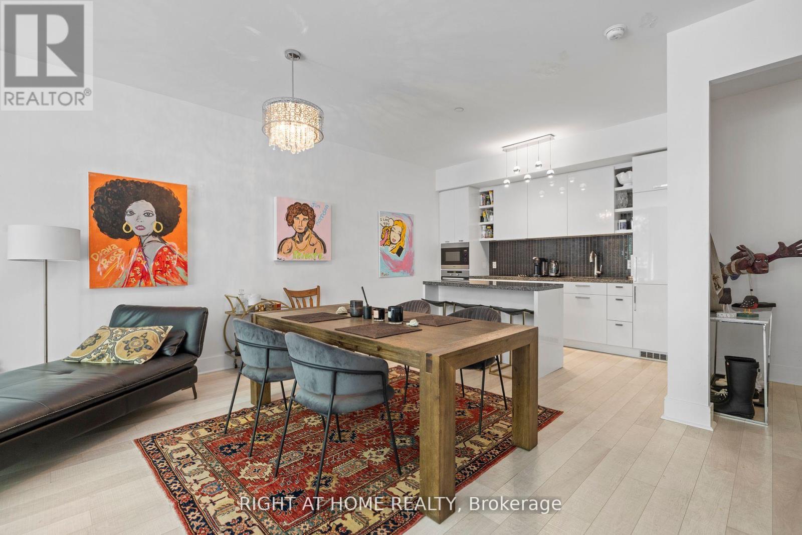 Th 1 - 32 Davenport Road, Toronto, Ontario  M5R 1H3 - Photo 13 - C12416372