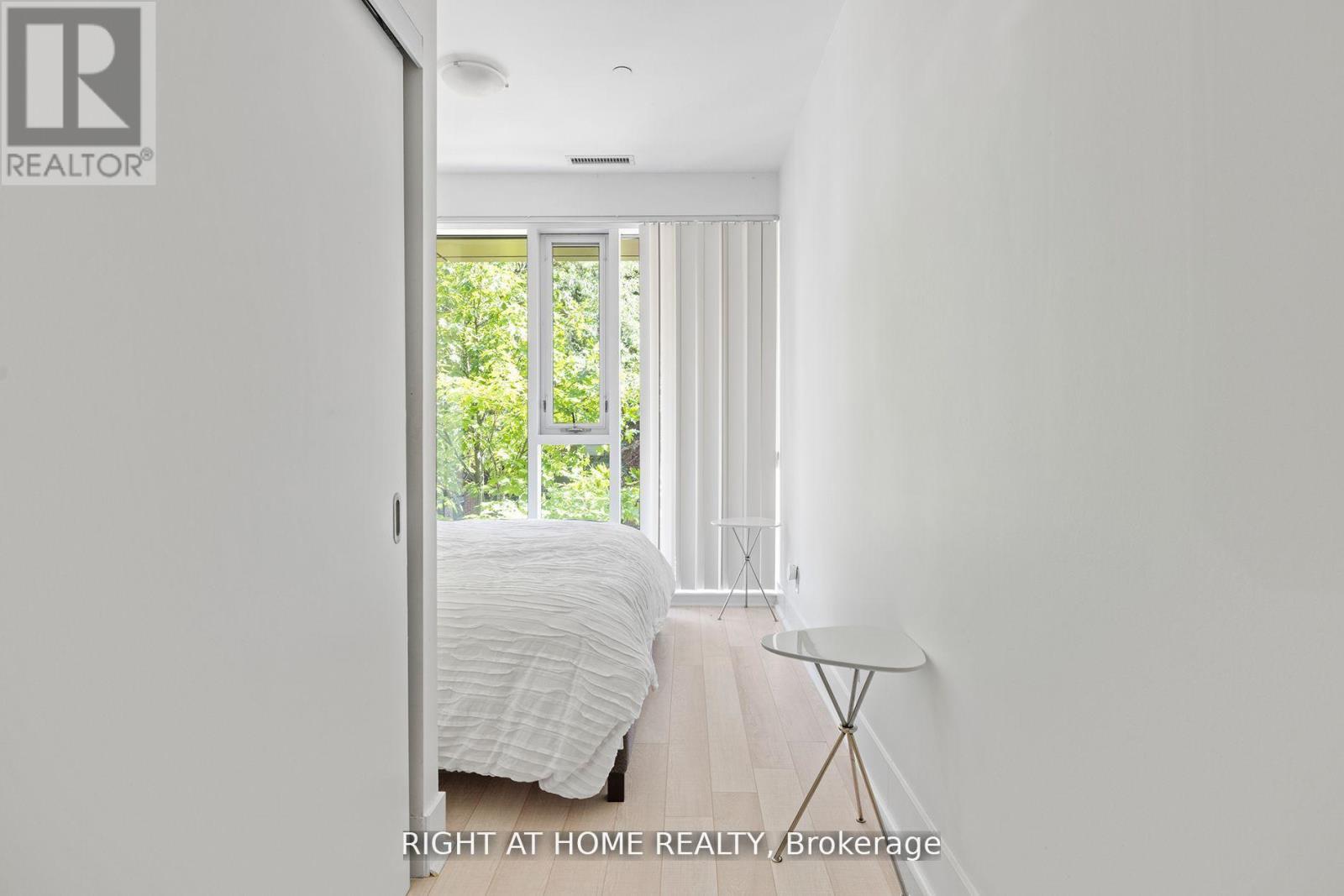 Th 1 - 32 Davenport Road, Toronto, Ontario  M5R 1H3 - Photo 22 - C12416372