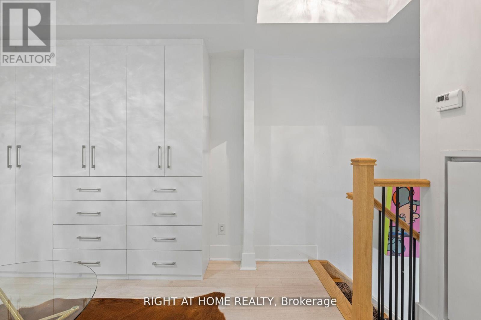 Th 1 - 32 Davenport Road, Toronto, Ontario  M5R 1H3 - Photo 23 - C12416372