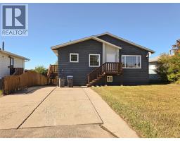 9705 10 Street, dawson creek, British Columbia