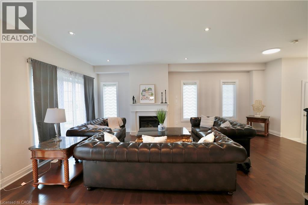 745 Wood Lily Street, Waterloo, Ontario  N2V 0C3 - Photo 5 - 40771904