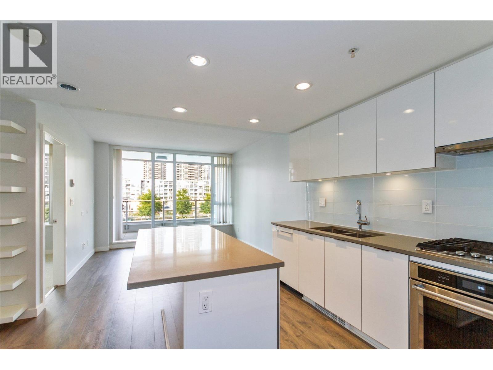 Lorem Ipsum Dolor Sit A, Burnaby, British Columbia  V5C  - Photo 4 - DEMO28856217
