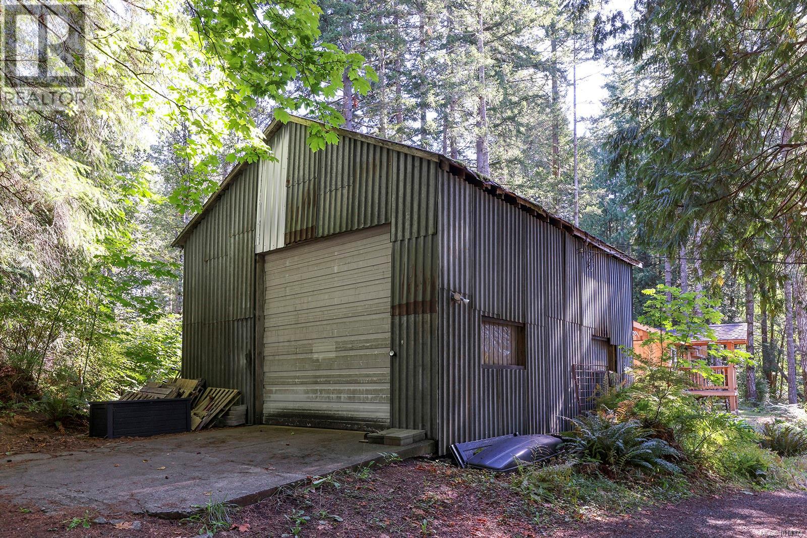4256 Macaulay Rd, Black Creek, British Columbia  V9J 1E1 - Photo 65 - 1014374