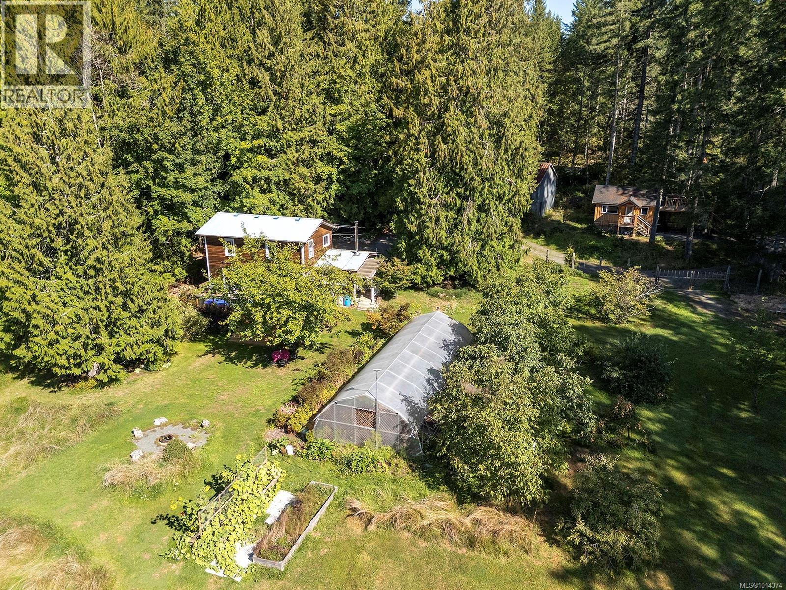 4256 Macaulay Rd, Black Creek, British Columbia  V9J 1E1 - Photo 82 - 1014374