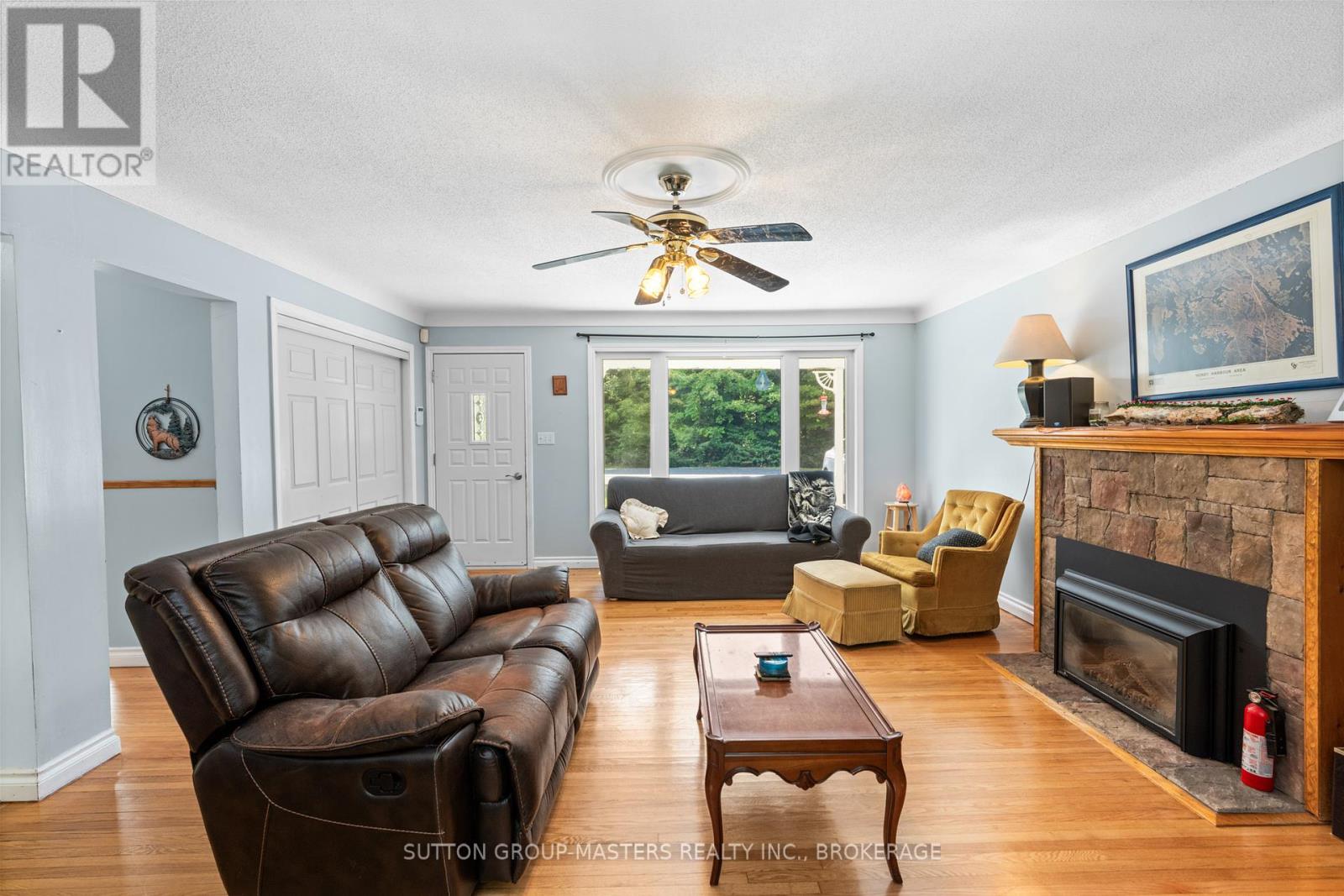 26 Hallecks Road, Front Of Yonge, Ontario  K6V 5T3 - Photo 11 - X12416434