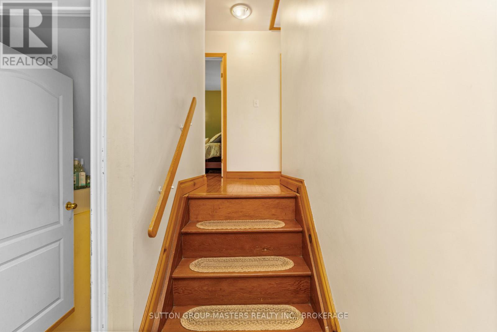 26 Hallecks Road, Front Of Yonge, Ontario  K6V 5T3 - Photo 26 - X12416434