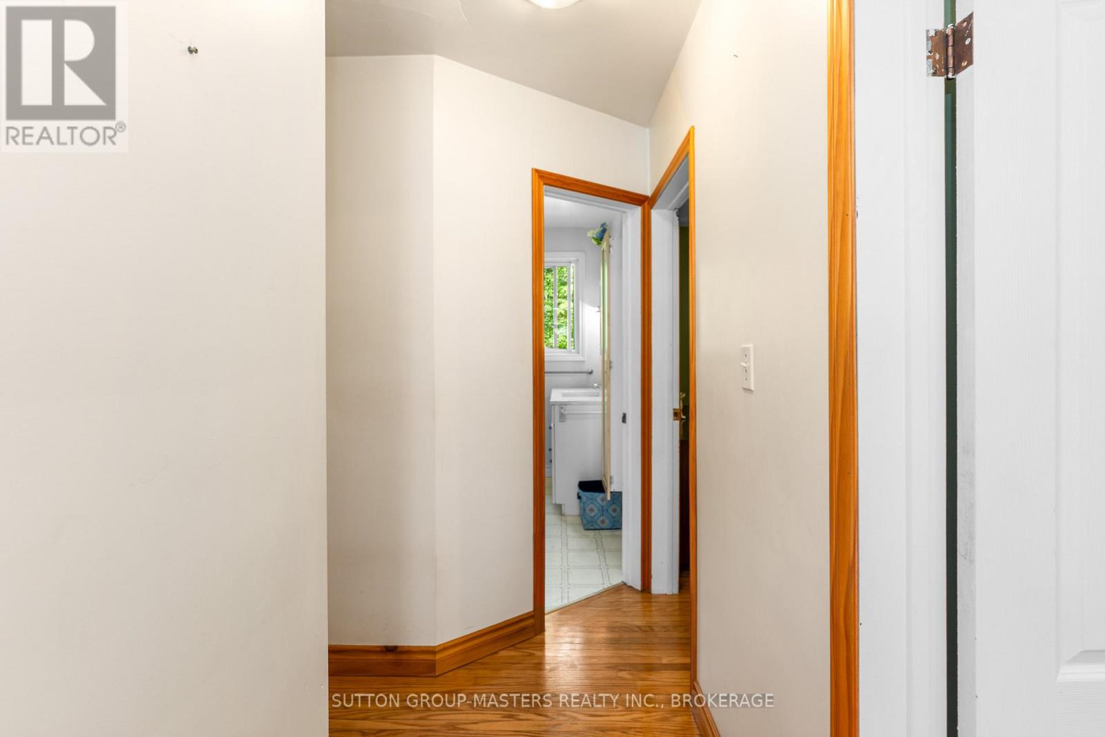 26 Hallecks Road, Front Of Yonge, Ontario  K6V 5T3 - Photo 34 - X12416434