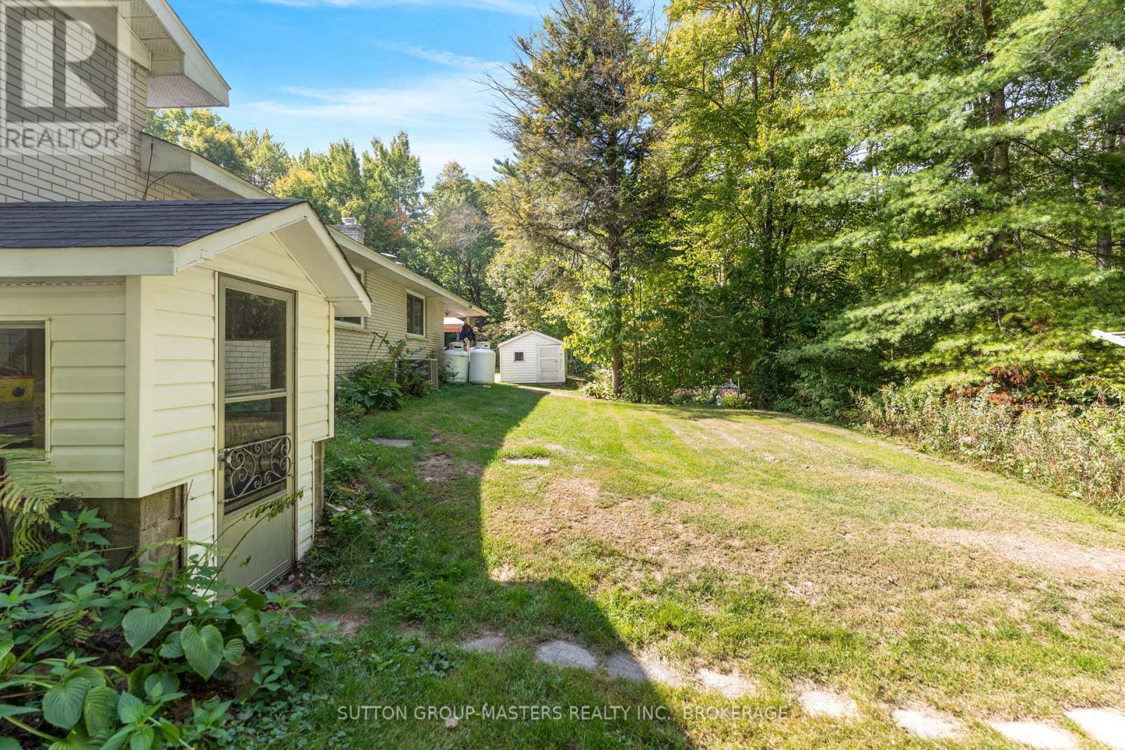 26 Hallecks Road, Front Of Yonge, Ontario  K6V 5T3 - Photo 48 - X12416434