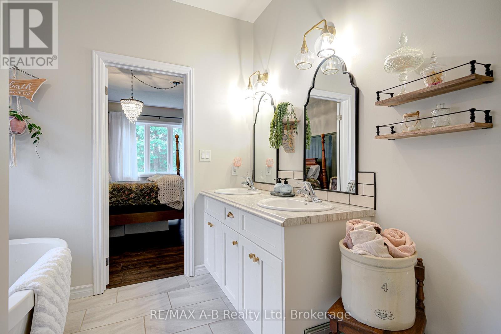 70 Gerber Drive, Perth East, Ontario  N0K 1M0 - Photo 28 - X12416464