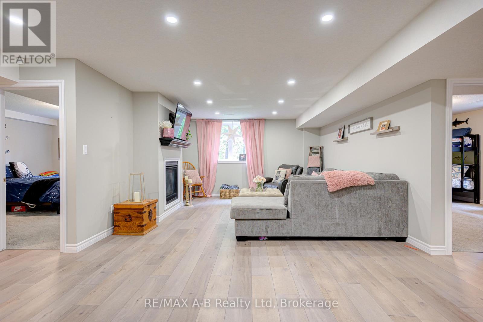 70 Gerber Drive, Perth East, Ontario  N0K 1M0 - Photo 34 - X12416464