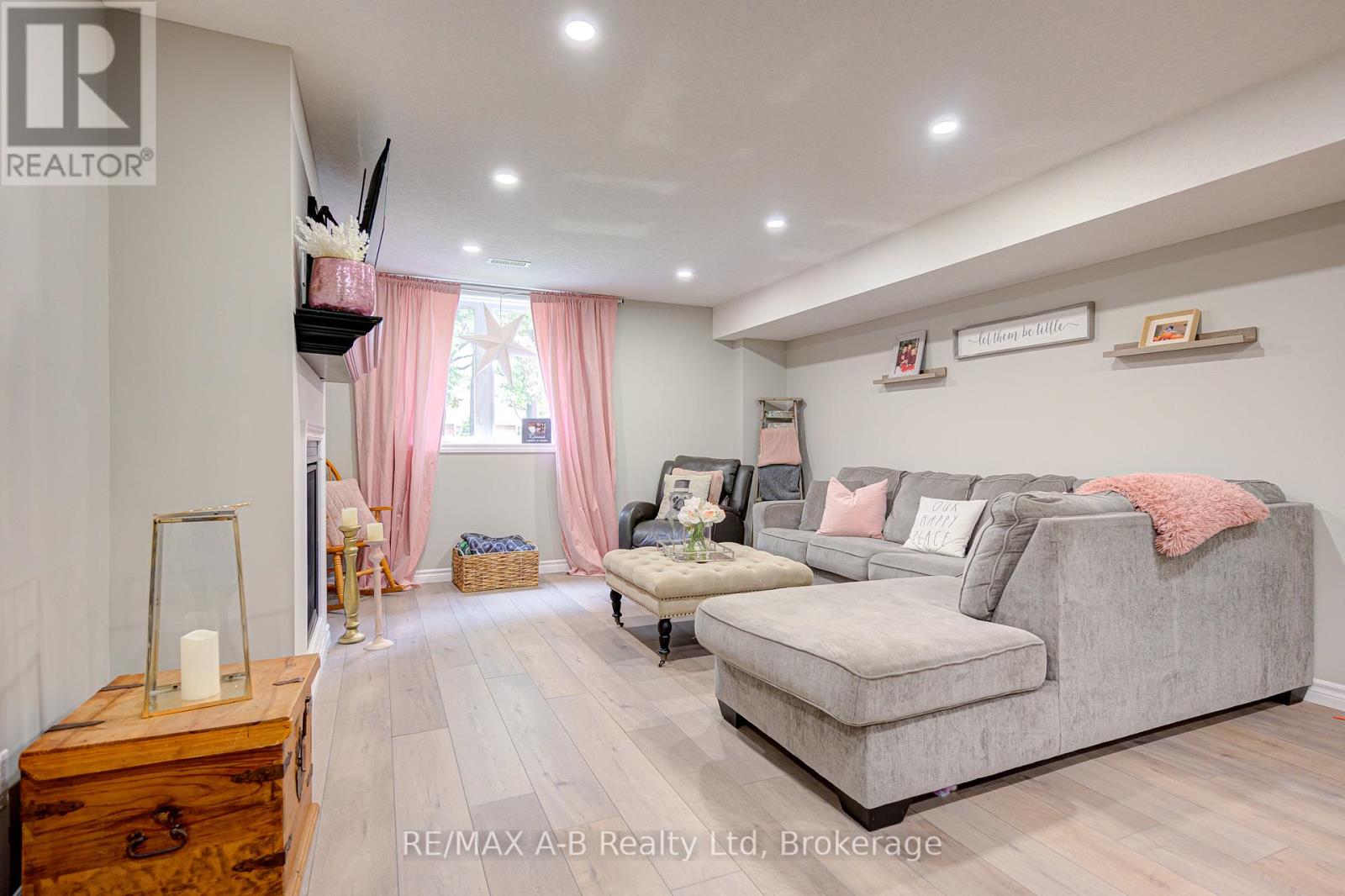 70 Gerber Drive, Perth East, Ontario  N0K 1M0 - Photo 35 - X12416464