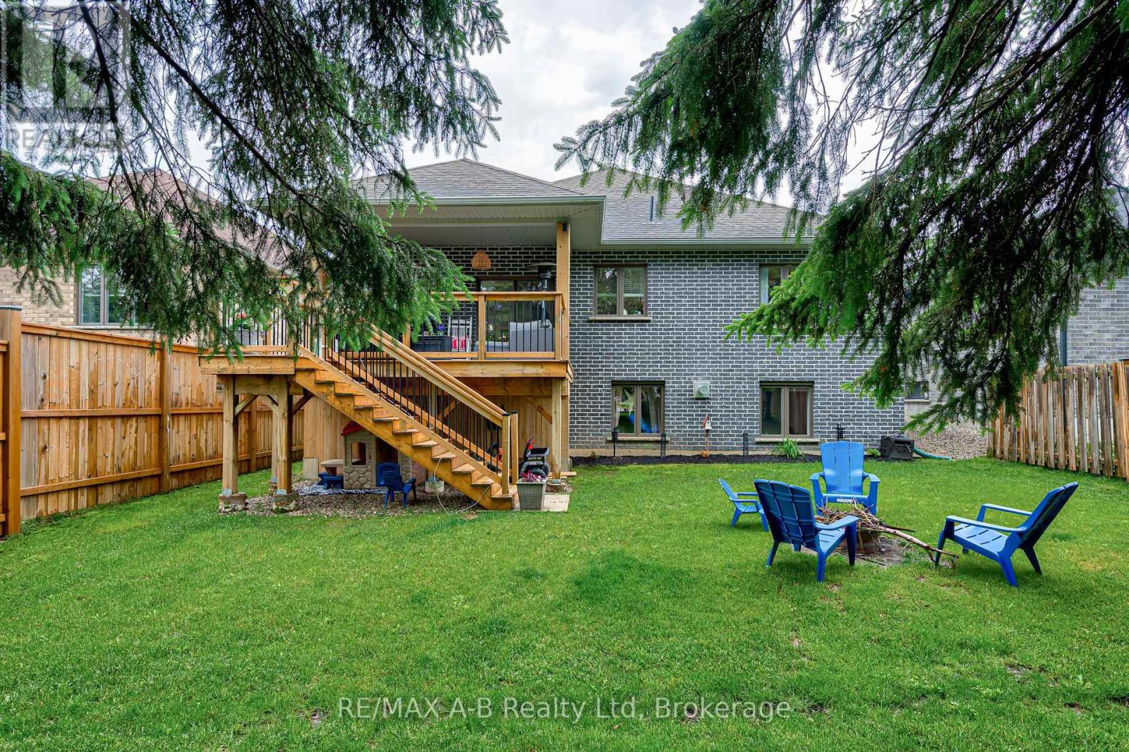 70 Gerber Drive, Perth East, Ontario  N0K 1M0 - Photo 43 - X12416464