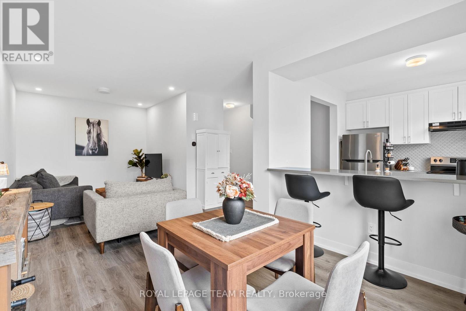 738 Chromite Private, Ottawa, Ontario  K2J 7J2 - Photo 17 - X12416439