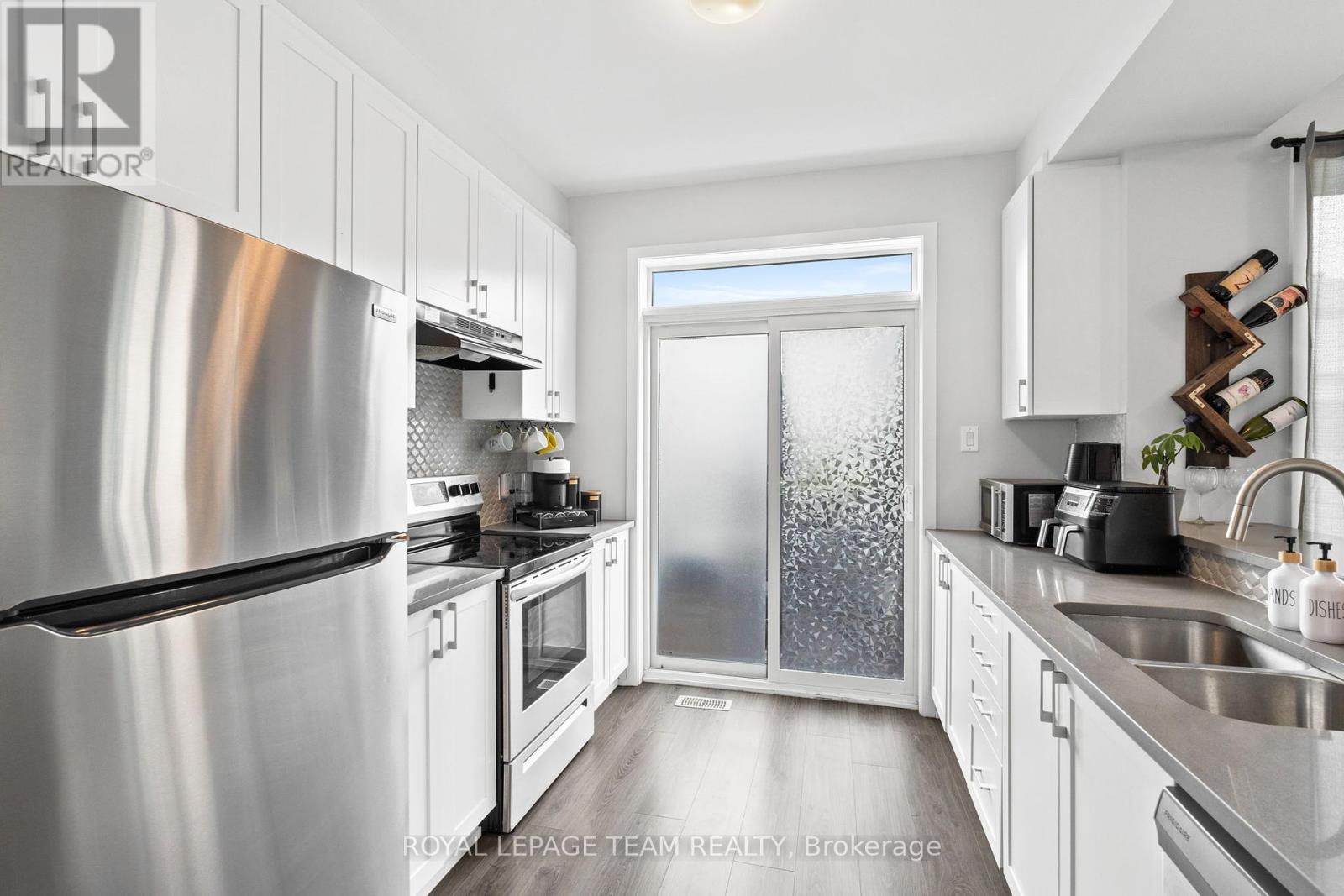 738 Chromite Private, Ottawa, Ontario  K2J 7J2 - Photo 21 - X12416439