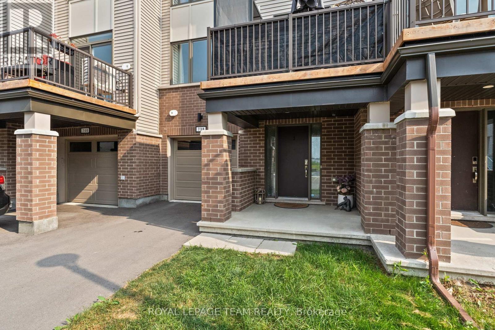 738 Chromite Private, Ottawa, Ontario  K2J 7J2 - Photo 4 - X12416439