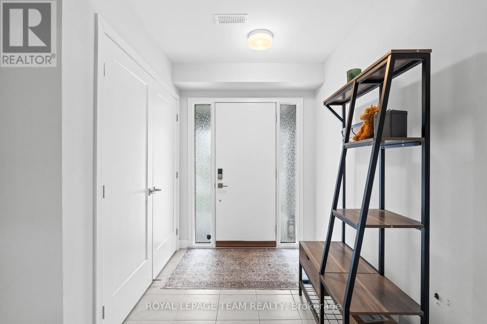 738 Chromite Private, Ottawa, Ontario  K2J 7J2 - Photo 6 - X12416439