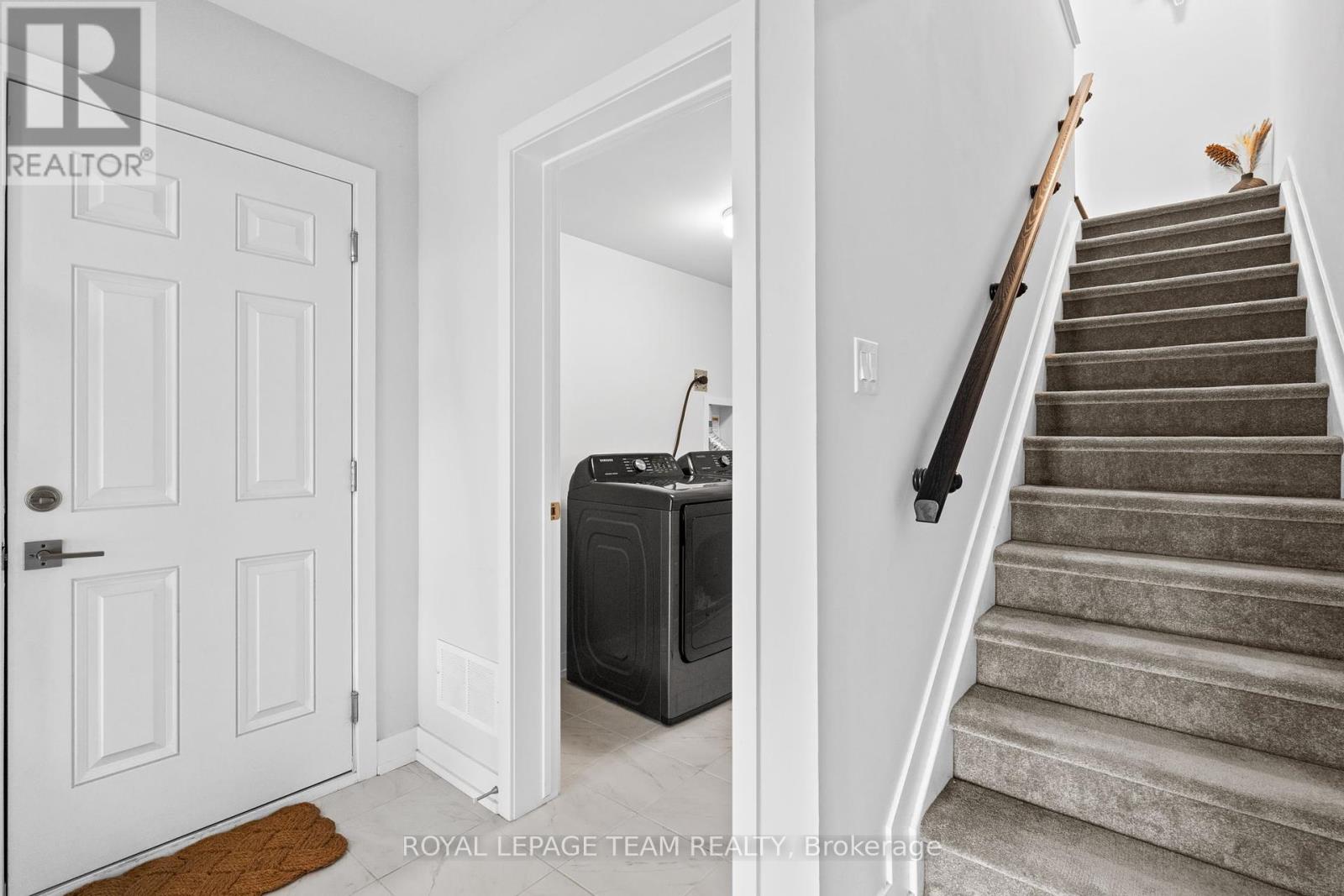 738 Chromite Private, Ottawa, Ontario  K2J 7J2 - Photo 9 - X12416439