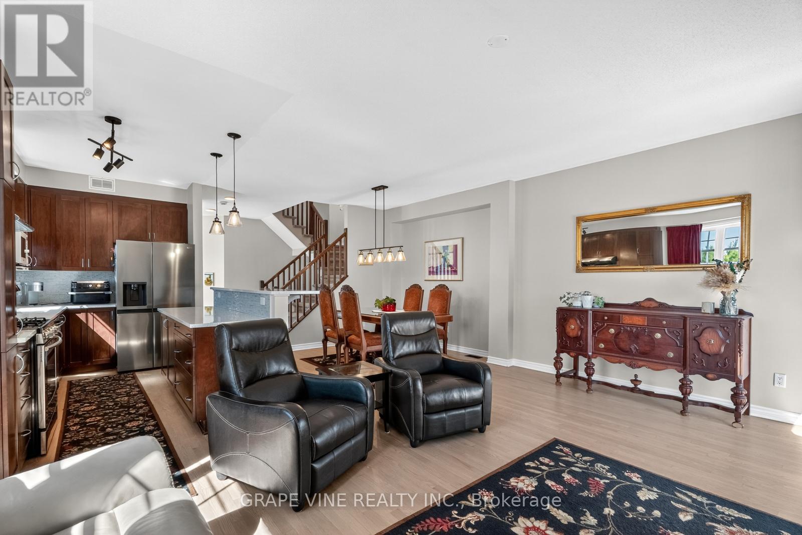 349 Grammond Circle, Ottawa, Ontario  K4A 0T6 - Photo 17 - X12416443