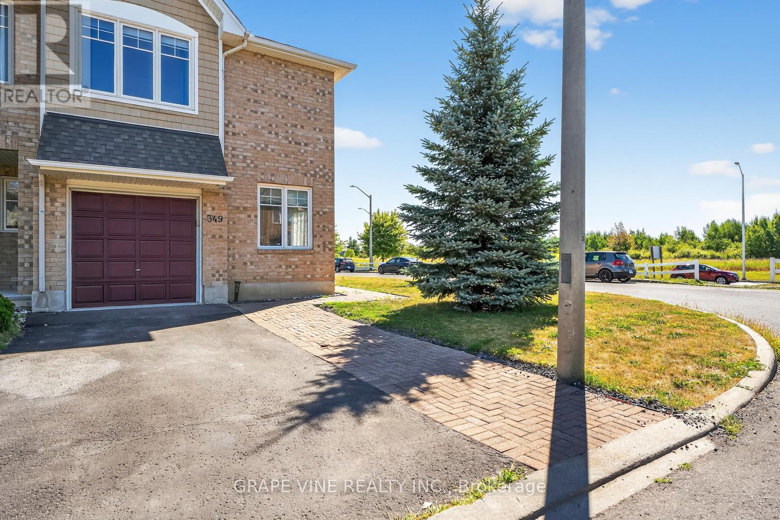 349 Grammond Circle, Ottawa, Ontario  K4A 0T6 - Photo 2 - X12416443