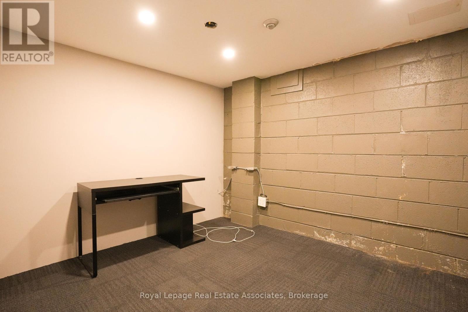 404 Royal York Road, Toronto, Ontario  M8Y 2R5 - Photo 16 - W12416350