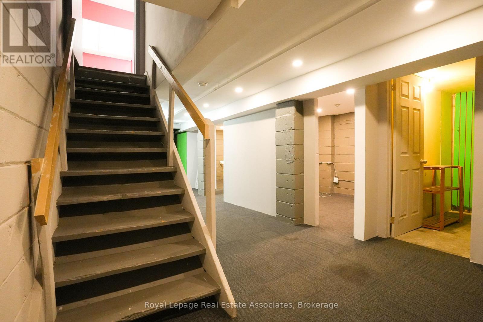 404 Royal York Road, Toronto, Ontario  M8Y 2R5 - Photo 26 - W12416350
