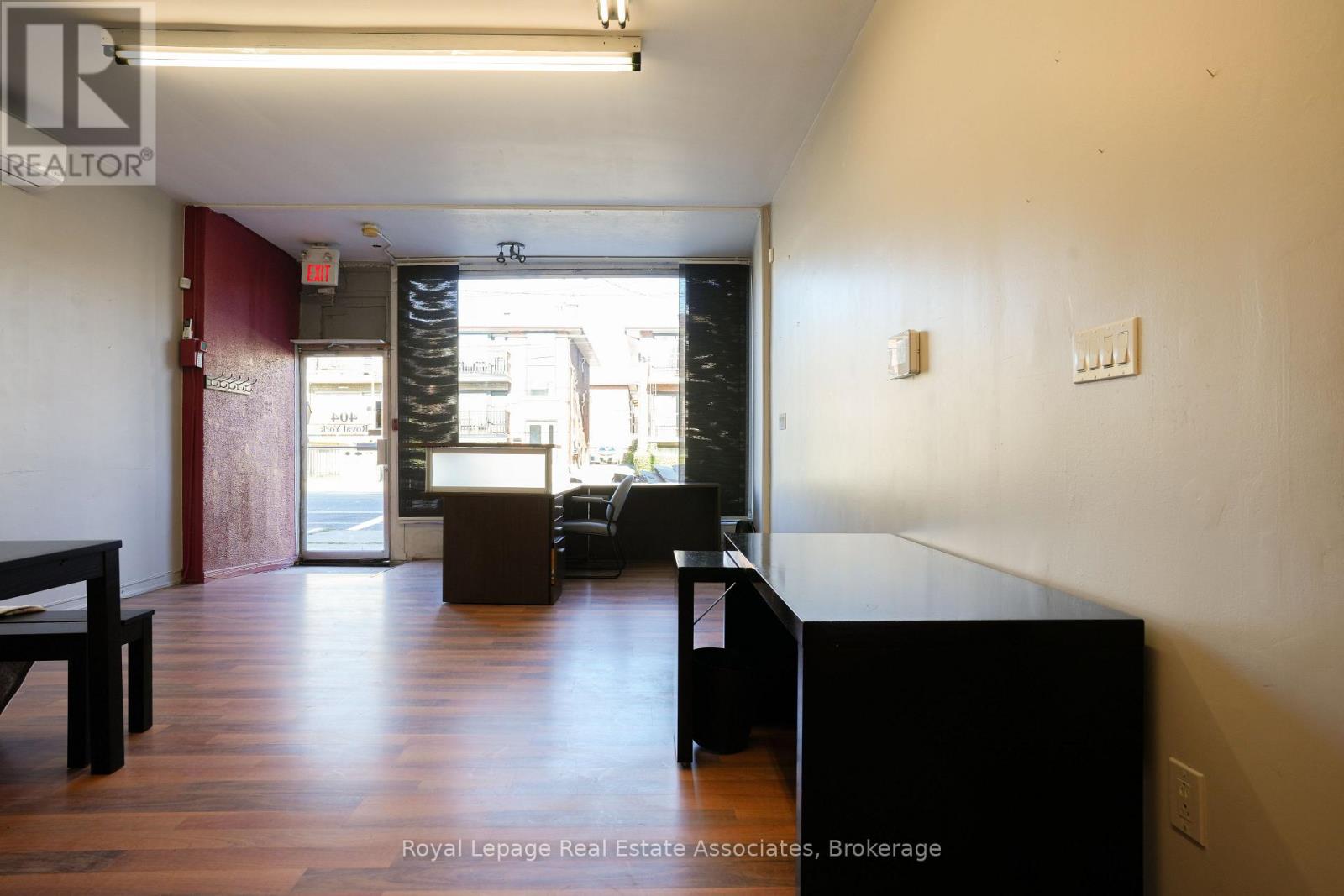 404 Royal York Road, Toronto, Ontario  M8Y 2R5 - Photo 29 - W12416350
