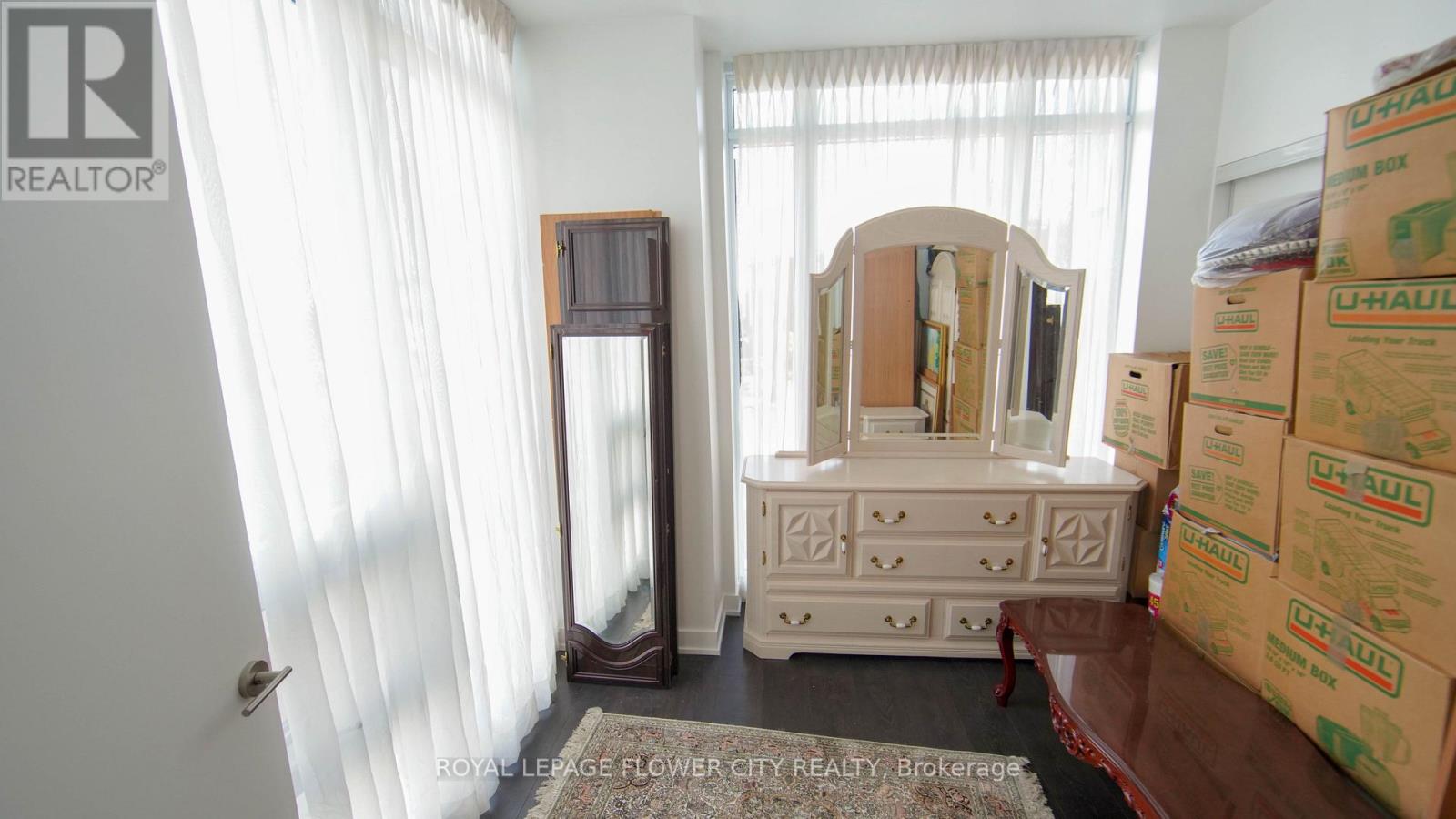 203 - 180 Veterans Drive, Brampton, Ontario  L7A 5G7 - Photo 16 - W12416373