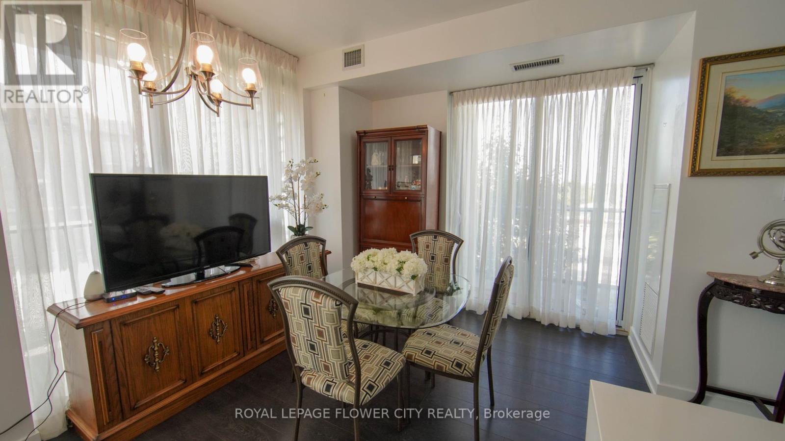 203 - 180 Veterans Drive, Brampton, Ontario  L7A 5G7 - Photo 5 - W12416373