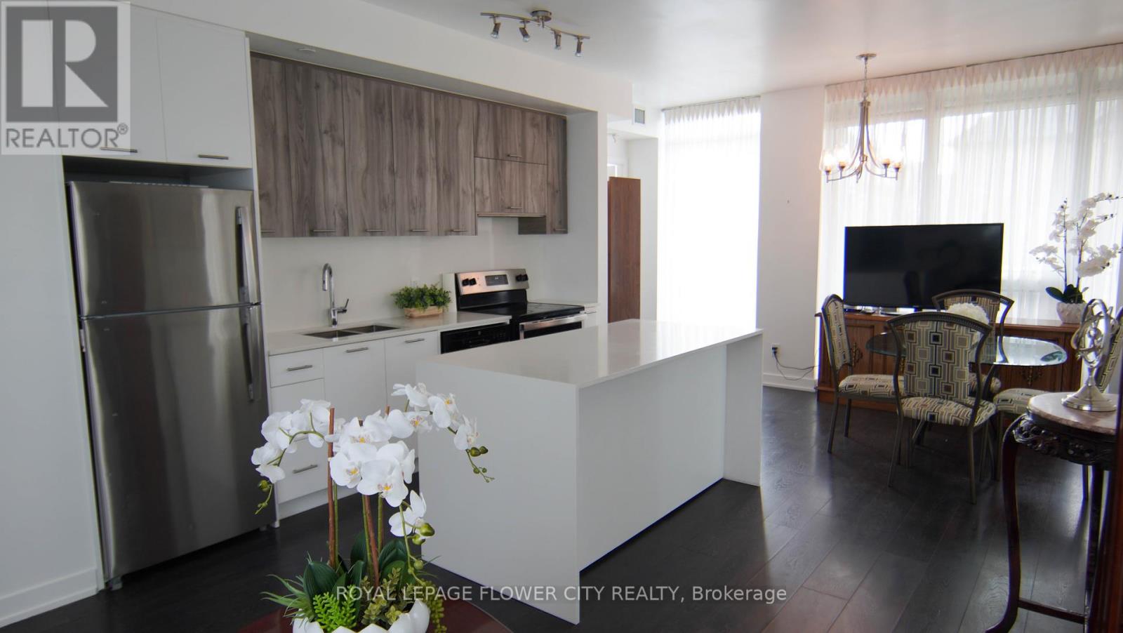 203 - 180 Veterans Drive, Brampton, Ontario  L7A 5G7 - Photo 6 - W12416373